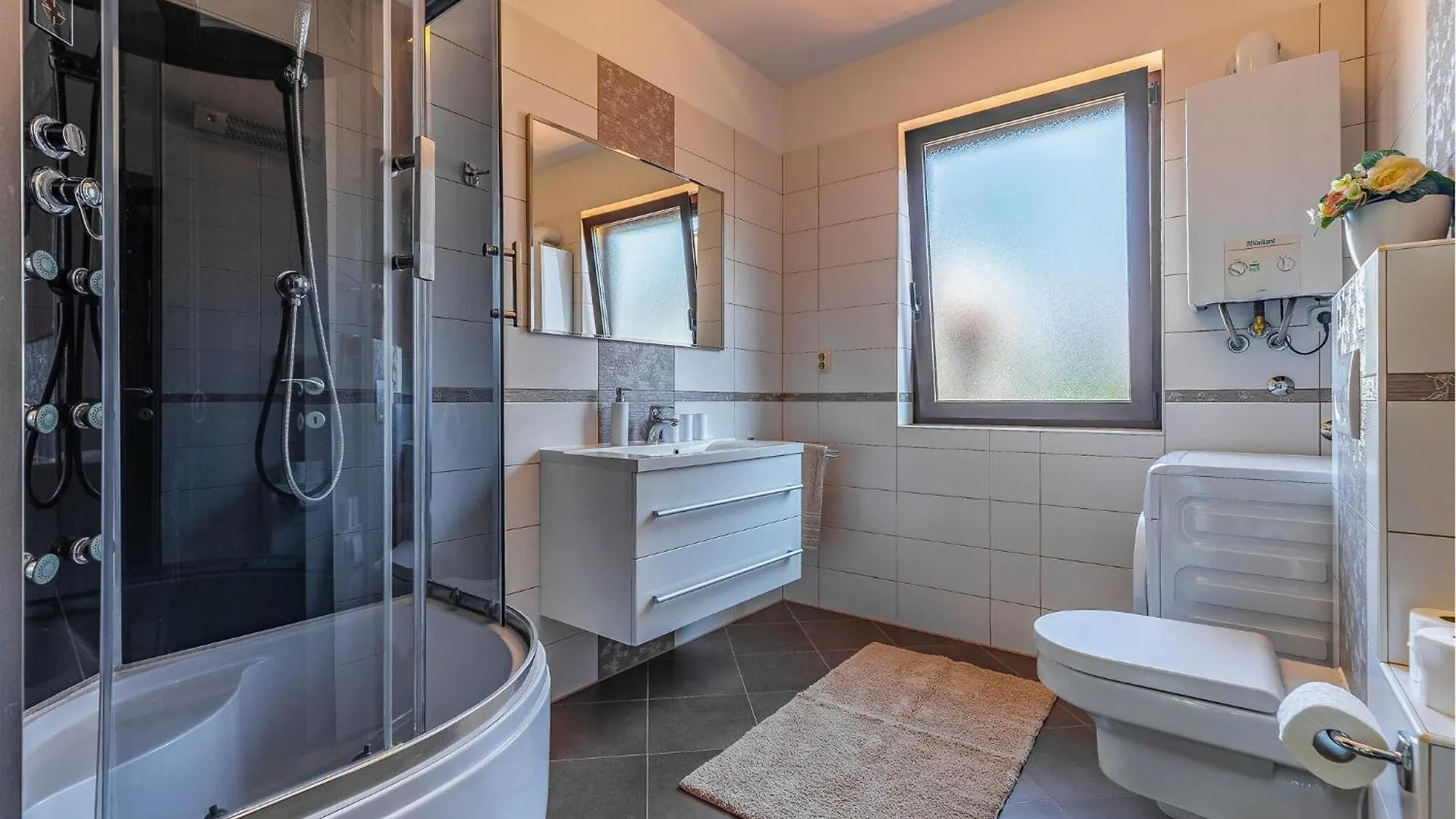 5 Bedroom Lovely Apartment In Medulin 0*,  Croatia