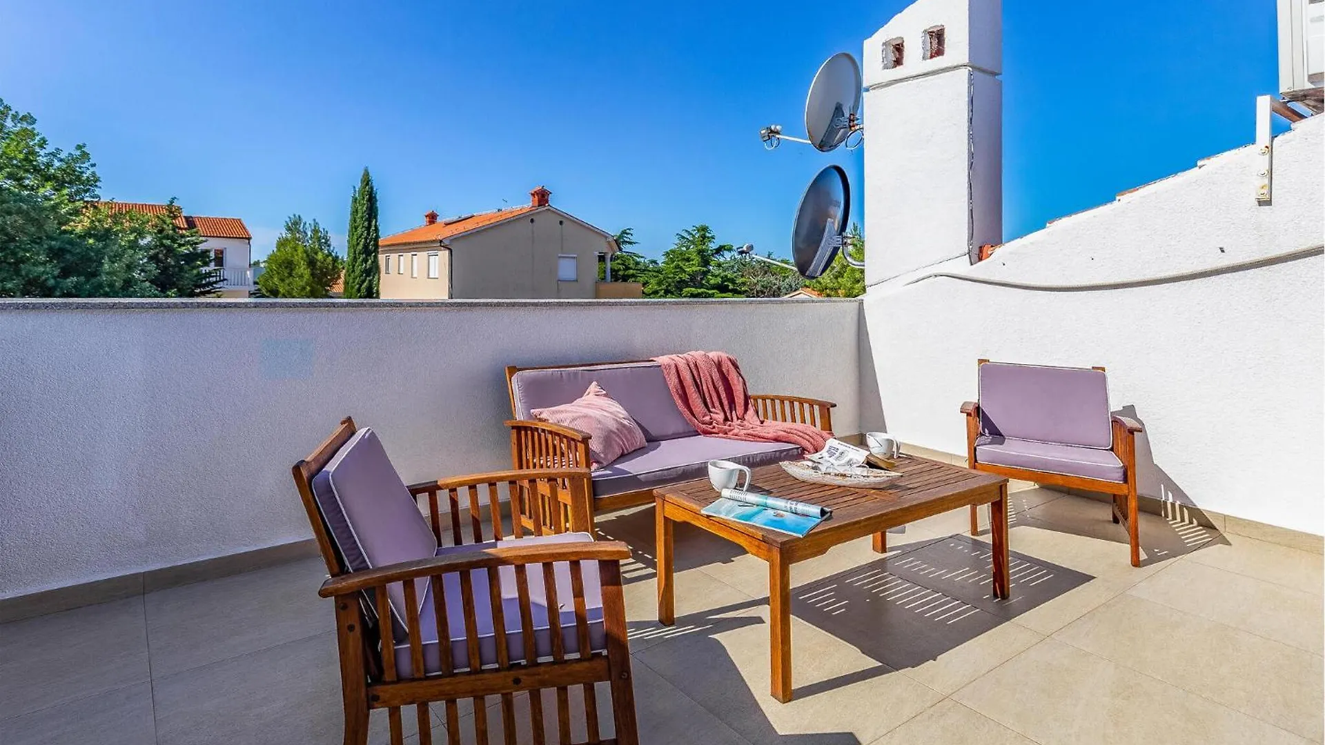 5 Bedroom Lovely Apartment In Medulin